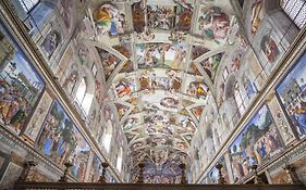 Giulia'S Home In Vatican
